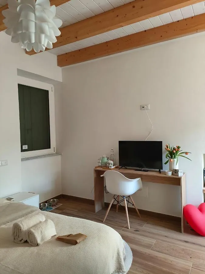 La Casa Vecchia Bed&Breakfast Caniparola di Fosdinovo 0*,